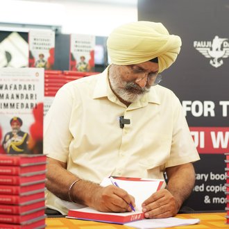 Signing 1