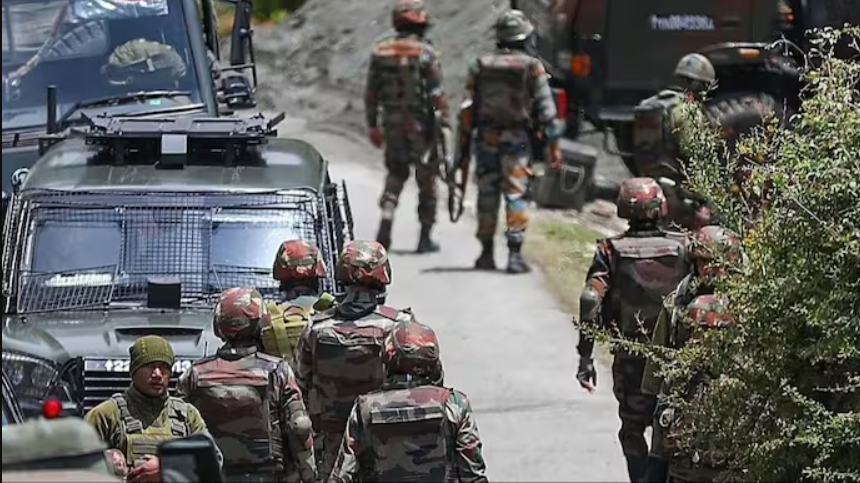 Indian army troops in the Rajouri region of Jammu. Credits: India Today