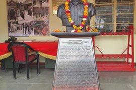 The bust of Col Khushal Chand. (Credits: X/@RohanChandThak1)